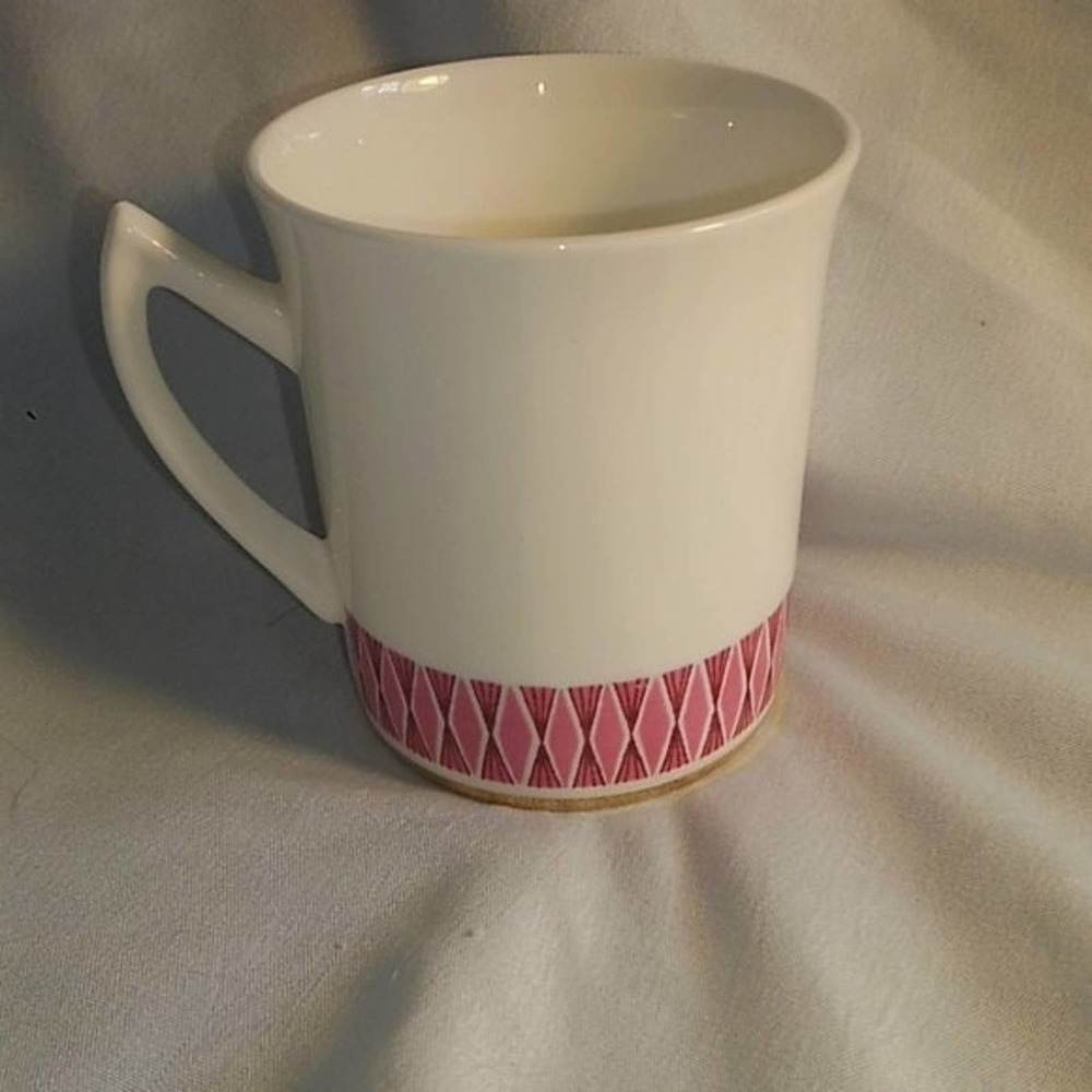 Calymo Elizabethan Bone China mug